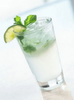 Classic Cuban mojito made skinny! I have figured out an easy low point weight watcher mojito recipe that tastes great.