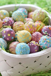 Easter Egg Cake Pops