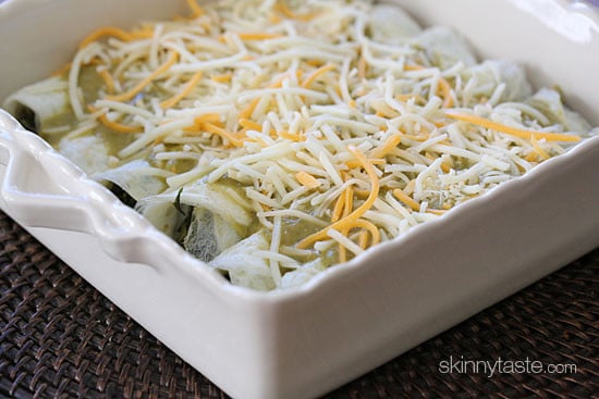 These easy low carb breakfast enchiladas are gluten-free, grain-free and vegetarian using egg whites as a "tortilla" - perfect for vegetarians and keto diets!