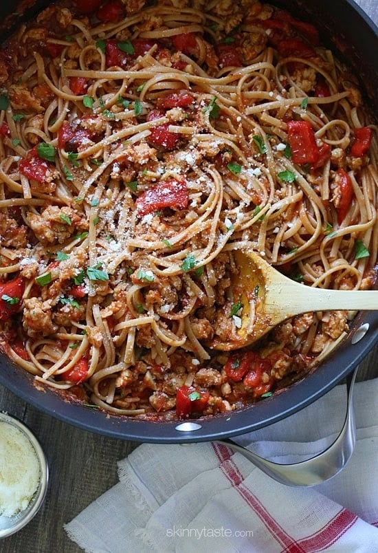 Spicy Whole Wheat Linguini with Sausage and Roasted Peppers Spicy Whole Wheat Linguini with Sausage and Roasted Peppers – A hearty, delicious pasta dish – ready in 30 minutes.