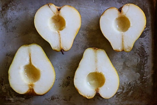 Baked Pears with just (4) Ingredients! This EASY dish made with honey, walnuts and cinnamon is perfect for breakfast or dessert!