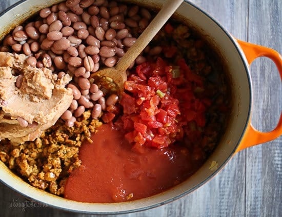 One Pot Cheesy Turkey Taco Chili Mac recipe is so easy and protein packed! Made with taco seasoning, beans, and pasta shells topped with cheese is a favorite in my home! Bonus points for dirtying only one pot!