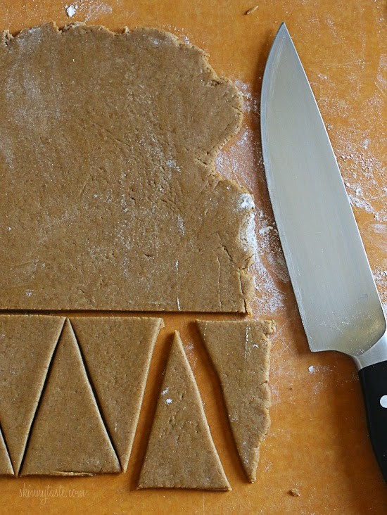 making easy gingerbread cookie trees