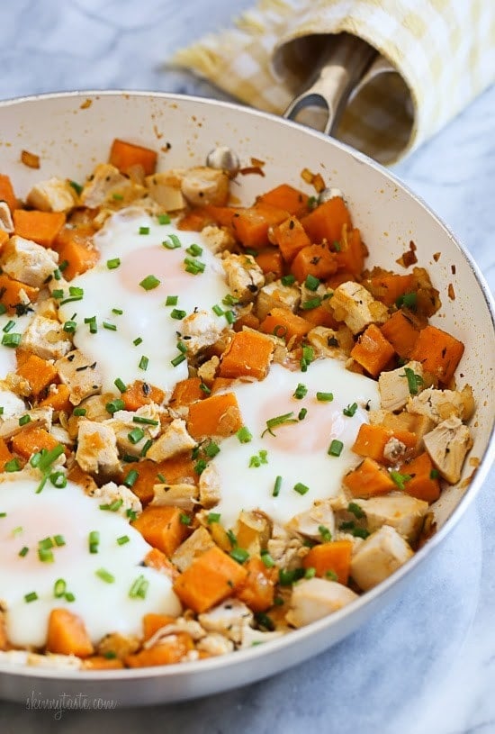 Skillet Sweet Potato Chicken Hash with Eggs Skillet Sweet Potato Chicken Hash with Eggs – perfect for breakfast, brunch or lunch!