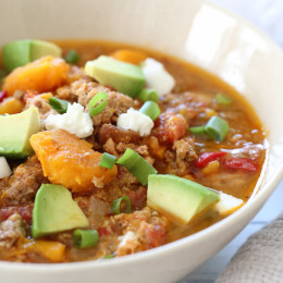 This easy Slow Cooker Paleo Jalapeno Popper Chicken Chili recipe is perfect for Fall, football games, and chili season!