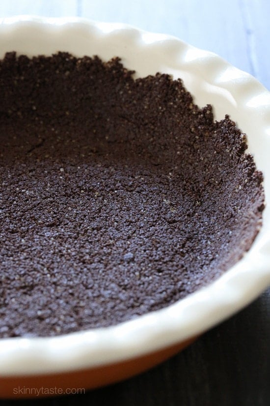 Easy 3-Ingredient Low-Fat Graham Crust 