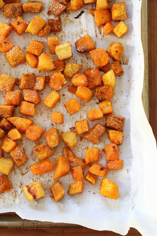 Roasted Seasoned Winter Squash Medley is seasoned with a savory, sweet, spicy and smoky seasoning blend. SO good and a huge hit with my husband! Roasted Seasoned Winter Squash Medley – a wonderful combination of sweet, spicy, smoky and savory flavors.
