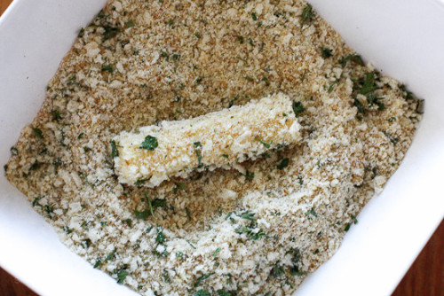 how to make baked mozzarella sticks