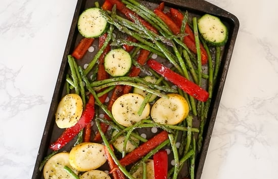 This Garlic and Herb Grilled Chicken and Veggie recipe checks off all the boxes – quick, easy, delicious and low-carb!