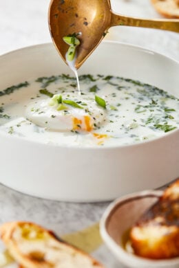Changua (Colombian Milk and Egg Soup) is a typical breakfast in Bogotá, the capital of Colombia where my mom was born. It's also know to cure hangovers.