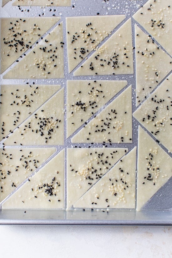 How to make baked wonton chips