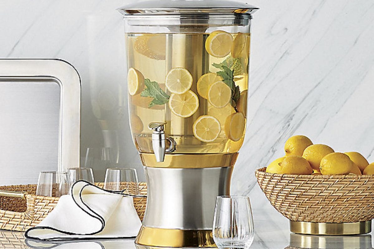 Beverage dispenser